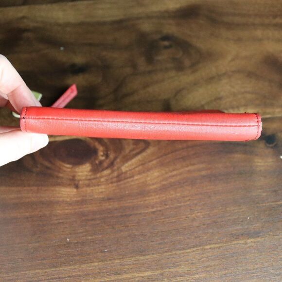 Fossil Best Trip Ever Leather Wallet - Picture 4 of 6